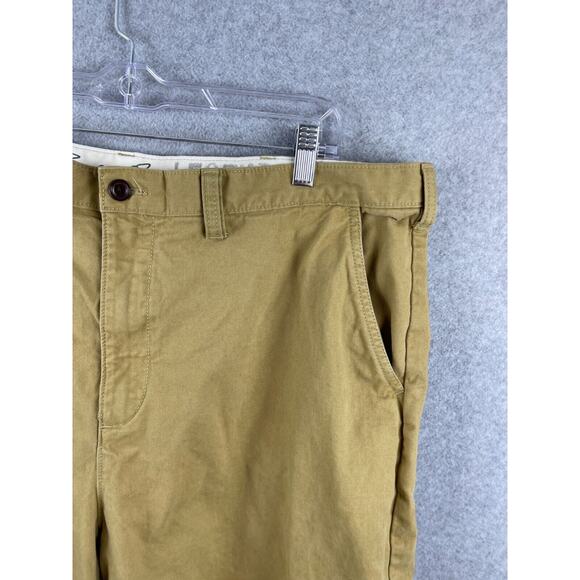 Eddie Bauer Legend Wash Shorts Men's 42 Brown Khaki Chino Classic Preppy - Picture 3 of 10
